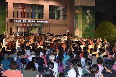 台中客家國樂團　11月新社花海演出　